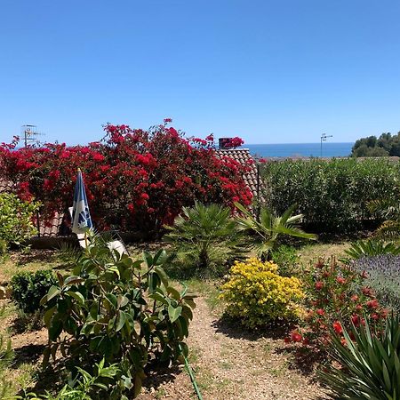 Precioso Apartamento Con Vista Al Mar Calafell Dış mekan fotoğraf
