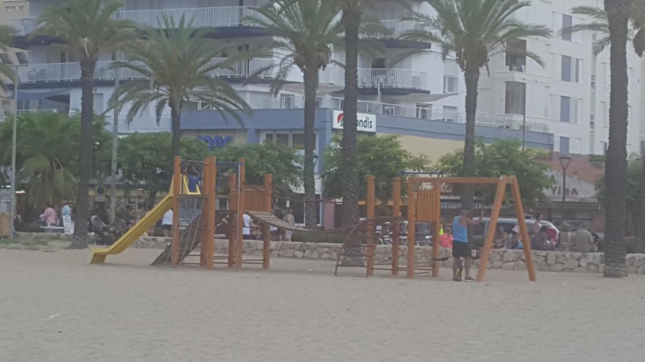 Precioso Apartamento Con Vista Al Mar Calafell Dış mekan fotoğraf