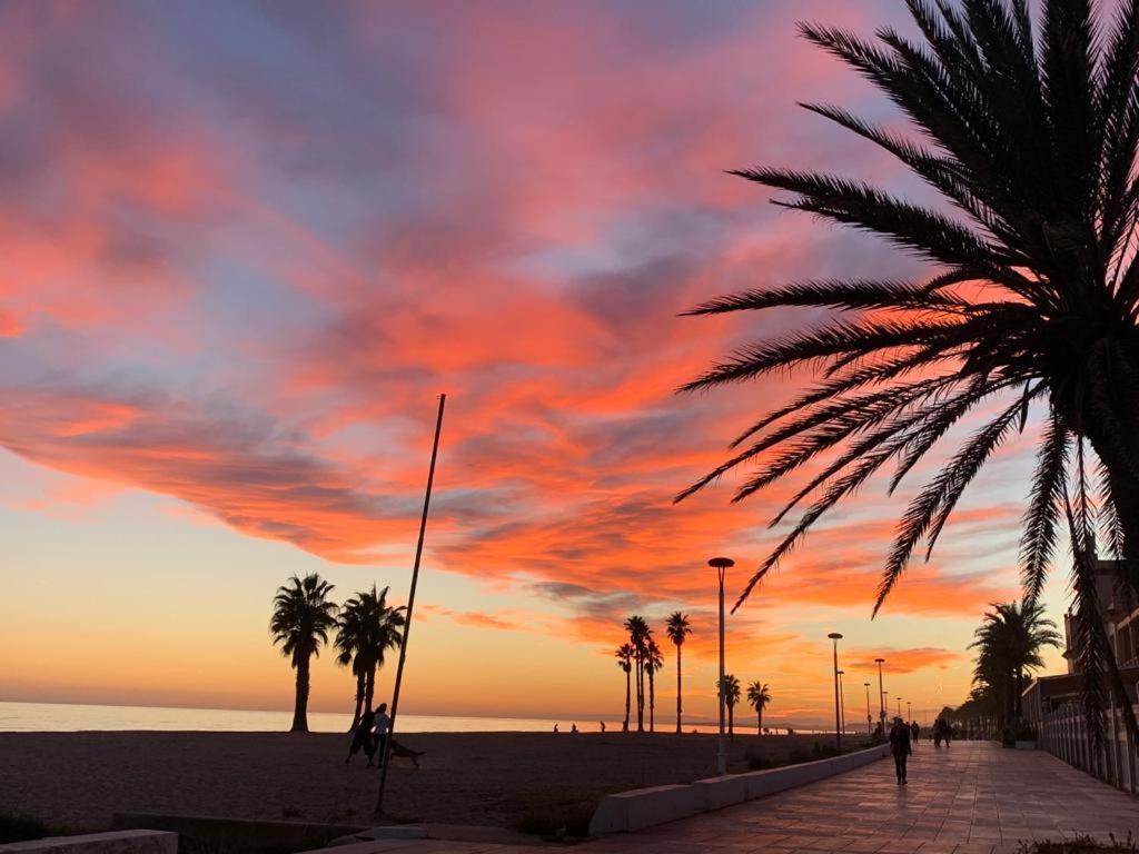 Precioso Apartamento Con Vista Al Mar Calafell Dış mekan fotoğraf